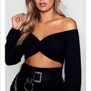 Boohoo front twist balloon sleeve crop top